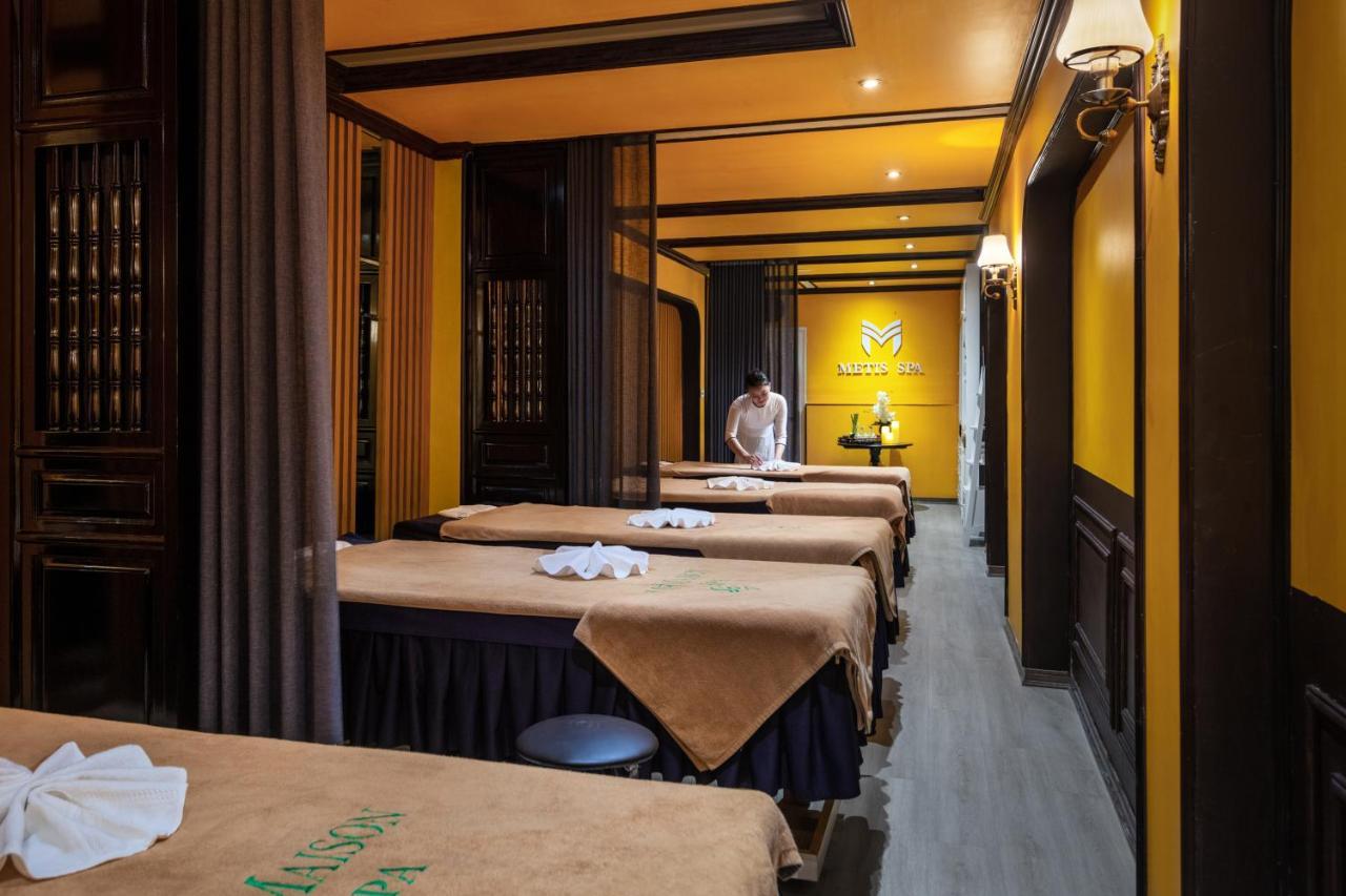 密涅瓦教堂酒店 河内 外观 照片
